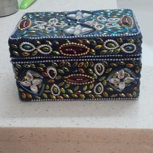 Mystery box for jewlery